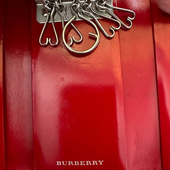 BURBERRY Red Patend Key Chain Holder Authentic - Picture 5 of 9